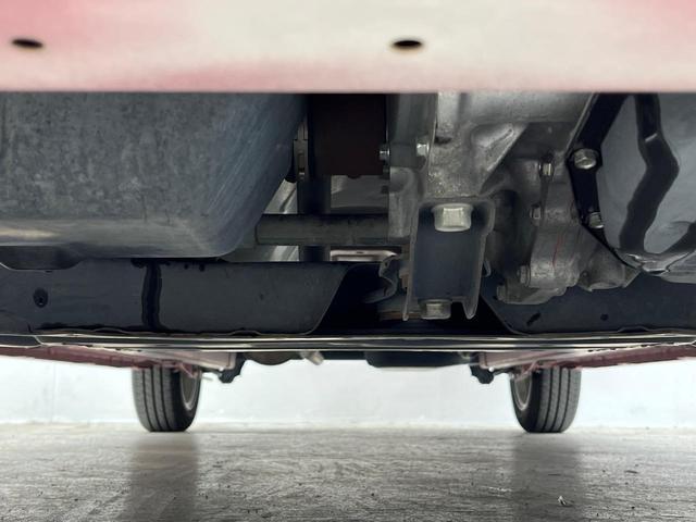 デイズ ハイウェイスターＸ　Ｖセレクション＋セーフティＩＩ　エマージェンシーブレーキ　純正ナビ　アラウンドビューモニター　スマートキー　ＥＴＣ　Ｂｌｕｅｔｏｏｔｈ　ＨＩＤヘッドライト　オートエアコン　フォグライト　革巻きステアリング　横滑防止装置（19枚目）