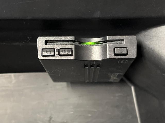 Ｎ－ＢＯＸカスタム Ｇ・Ｌパッケージ　純正ＳＤナビ　バックカメラ　電動スライドドア　スマートキー　ＥＴＣ　ＬＥＤヘッドライト　オートライト　ステアリングスイッチ　フォグライト　ブラックインテリア　ＣＤ／ＤＶＤ再生　横滑防止装置（5枚目）