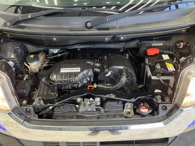 Ｎ－ＢＯＸカスタム Ｇ・Ｌパッケージ　純正ＳＤナビ　バックカメラ　電動スライドドア　スマートキー　ＥＴＣ　ＬＥＤヘッドライト　オートライト　ステアリングスイッチ　フォグライト　ブラックインテリア　ＣＤ／ＤＶＤ再生　横滑防止装置（18枚目）