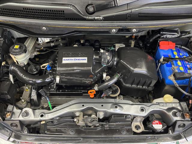 Ｎ－ＢＯＸカスタム Ｇ・Ｌパッケージ　衝突軽減装置　両側電動ドア　純正ＳＤナビ　バックカメラ　禁煙車　ドラレコ　スマートキー　ＥＴＣ　オートエアコン　純正１４インチアルミ　Ｂｌｕｅｔｏｏｔｈ　ＣＤ　ＤＶＤ再生　地デジ（18枚目）