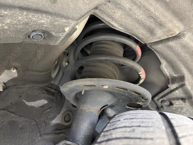 ハリアー エレガンス　純正エアロ　ＳＤナビ　バックカメラ　ハーフレザーシート　パワーシート　スマートキー　ＬＥＤヘッド　ビルトインＥＴＣ　オートライト　デュアルエアコン　Ｂｌｕｅｔｏｏｔｈ　ＣＤ　フルセグ　ＬＥＤフォグ（20枚目）