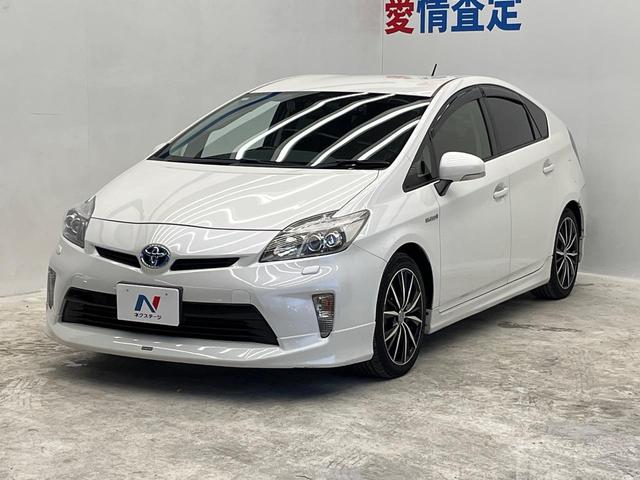 プリウス Ｓツーリングセレクション　モデリスタエアロ　９インチＳＤナビ　バックカメラ　ＥＴＣ　Ｂｌｕｅｔｏｏｔｈ　　スマートキー　ＬＥＤヘッドライト　革巻きステアリング　ステアリングスイッチ　オートライト　オートエアコン　盗難防止装置（22枚目）