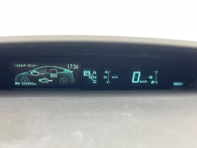 プリウス Ｓツーリングセレクション　モデリスタエアロ　９インチＳＤナビ　バックカメラ　ＥＴＣ　Ｂｌｕｅｔｏｏｔｈ　　スマートキー　ＬＥＤヘッドライト　革巻きステアリング　ステアリングスイッチ　オートライト　オートエアコン　盗難防止装置（40枚目）