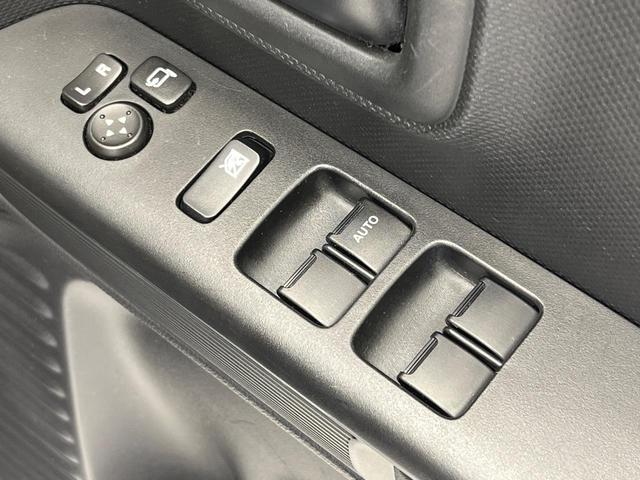 スペーシア ハイブリッドＸ　両側電動ドア　衝突被害軽減システム　シートヒーター　コーナーセンサー　スマートキー　ＬＥＤヘッド　オートハイビーム　オートライト　オートエアコン（32枚目）