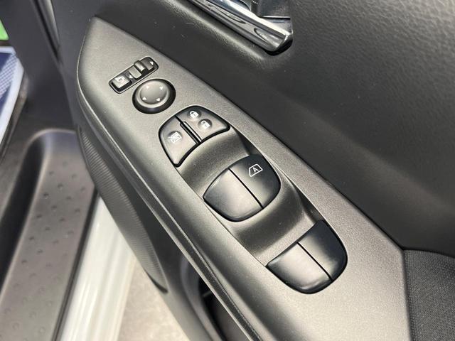 セレナ ハイウェイスター　Ｖセレクション　両側電動ドア　１１型ＢＩＧ－Ｘ　全周囲カメラ　衝突被害軽減システム　レーダークルーズ　ドラレコ　コーナーセンサー　スマートキー　ＬＥＤヘッド　ビルトインＥＴＣ　純正１６インチアルミ　オートライト（45枚目）