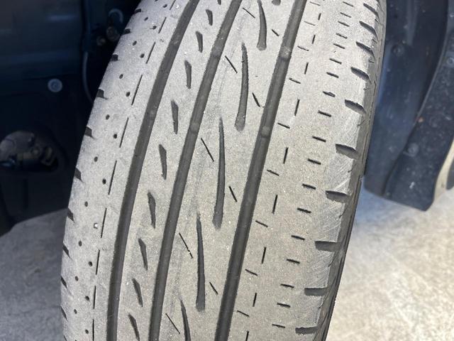 ヴォクシー ハイブリッドＺＳ　煌ＩＩ　１０型ＳＤナビ　後席モニター　バックカメラ　衝突被害軽減システム　両側自動ドア　禁煙車　ドラレコ　スマートキー　ＬＥＤヘッド　ビルトインＥＴＣ　純正１６インチアルミ　オートハイビーム　デュアルエアコン（22枚目）