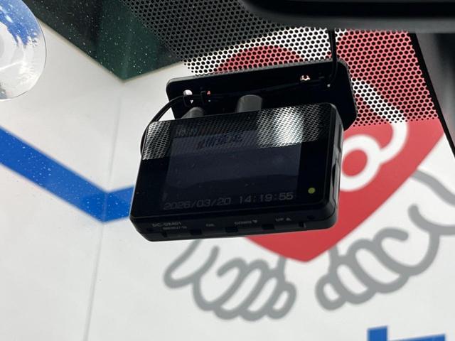 ヴォクシー ハイブリッドＺＳ　煌ＩＩ　１０型ＳＤナビ　後席モニター　バックカメラ　衝突被害軽減システム　両側自動ドア　禁煙車　ドラレコ　スマートキー　ＬＥＤヘッド　ビルトインＥＴＣ　純正１６インチアルミ　オートハイビーム　デュアルエアコン（25枚目）