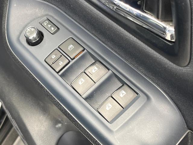 ヴォクシー ハイブリッドＺＳ　煌ＩＩ　１０型ＳＤナビ　後席モニター　バックカメラ　衝突被害軽減システム　両側自動ドア　禁煙車　ドラレコ　スマートキー　ＬＥＤヘッド　ビルトインＥＴＣ　純正１６インチアルミ　オートハイビーム　デュアルエアコン（39枚目）