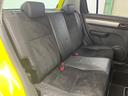 後部座席も気になるようなキズ・汚れやへたり等、大きなダメージはなく、良好な状態です。