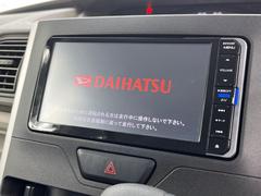 【ナビゲーション】使いやすいナビで目的地までしっかり案内してくれます。各種オーディオ再生機能も充実しており、お車の運転がさらに楽しくなります！！ 3