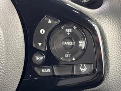 �ڥ����ץƥ��֥��롼������ȥ�����۹�®ƻϩ�Ǥ�Ĺ��Υ���Ԥ��ڤˡ�����ư��®�٤��ݤĥ��롼������ȥ����뤬�����ͷڸ������ƥ��Ϣ�Ȥ��������μ�ξ���Τ��Ƽִ֤��ݤĤ褦��®��Ĵ�ᤷ�Ƥ���ޤ����� 6