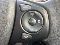 �ڥ����ץƥ��֥��롼������ȥ�����۹�®ƻϩ�Ǥ�Ĺ��Υ���Ԥ��ڤˡ�����ư��®�٤��ݤĥ��롼������ȥ����뤬�����ͷڸ������ƥ��Ϣ�Ȥ��������μ�ξ���Τ��Ƽִ֤��ݤĤ褦��®��Ĵ�ᤷ�Ƥ���ޤ����� 7