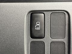 �ڥѥ���饤�ɥɥ��ۥ��ޡ��ȥ����䱿ž�ʤΥ����å��ǥ��饤�ɥɥ��γ��Ĥ���ǽ����ư�������Ϥ�����ƥɥ��򳫤���ɬ�פ�̵���������������ͤǤ⡢�Ť���ʪ����äƤ������饯�˳����Ĥ�Ǥ��ޤ��� 3