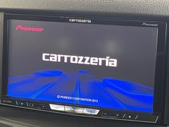 �ڥʥӥ�����������Ū�ϤޤǤ��ä�����⤷�Ƥ����Ȥ��䤹���ʥӡ��£�������������³����Ф������Υ��ޥۤ�ͣУ��ץ쥤�䡼�β��ڤ������ǽ�������α�ž������˳ڤ����ʤ�ޤ����� 3