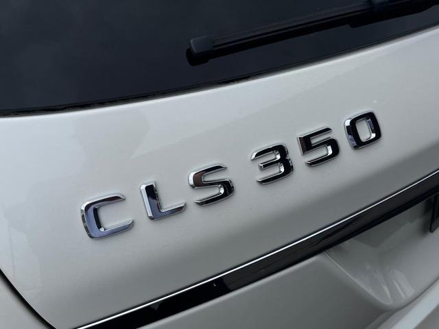 CLS350ブルエフィシューティングB AMGスポP /サンルーフ/BLKレザーシート/全席シートヒーター/電動リアゲート/プッシュスタート/キーレス/Bluetooth/純正ナビ/フルセグ/純正アルミホイール/LEDヘッドライト/パワートランク/(20枚目)