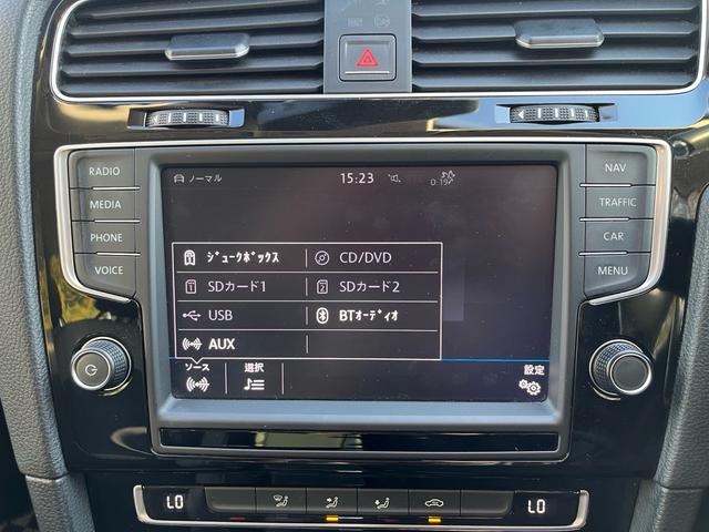ゴルフヴァリアント ＴＳＩハイライン　／レーダークルーズコントロール／ＥＴＣ／スマートキー／レーンアシスト／バックカメラ／パークアシスト／Ｂｌｕｅｔｏｏｔｈ接続／ＵＳＢ端子／ＣＤ／ＤＶＤ／ミュージックプレイヤー接続／ヘッドライトウォッシャ（45枚目）