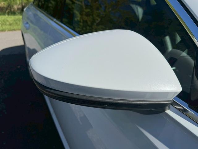 A6 40TDIクワトロスポーツ 全周囲カメラ/レーダークルーズコントロール/コーナーセンサー/シートヒーター/パワーシート/シートメモリ/ETC/Bluetooth/バックカメラ/電動リアゲート/フルセグTV/プッシュスタート(14枚目)