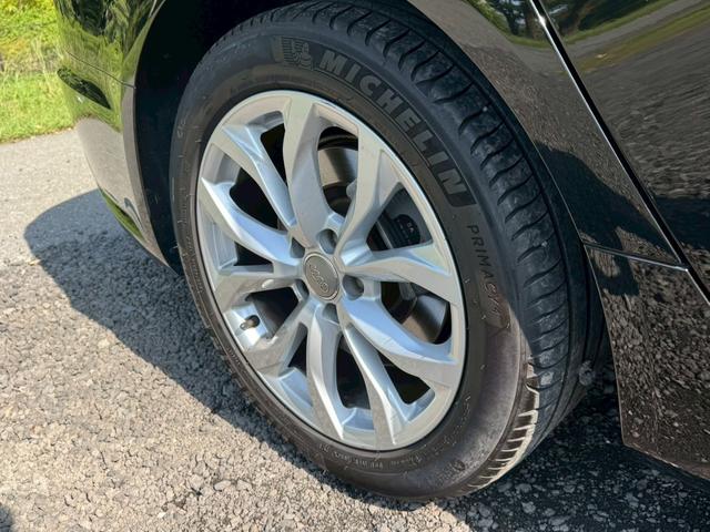 Ａ６ ２．０ＴＦＳＩクワトロ　／サンルーフ／ＬＥＤマトリクスヘッドライト／アシスタンスＰＫＧ／ウォルナットダークブラウンパネル／純正ＭＭＩナビ／ＴＶ／バックカメラ／ＢＯＳＥ／ＥＴＣ／パワーシート／シートメモリー／シートヒーター（20枚目）