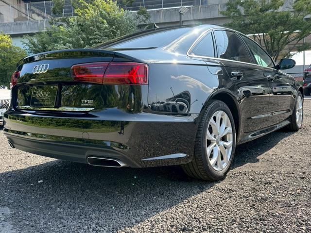 Ａ６ ２．０ＴＦＳＩクワトロ　／サンルーフ／ＬＥＤマトリクスヘッドライト／アシスタンスＰＫＧ／ウォルナットダークブラウンパネル／純正ＭＭＩナビ／ＴＶ／バックカメラ／ＢＯＳＥ／ＥＴＣ／パワーシート／シートメモリー／シートヒーター（21枚目）