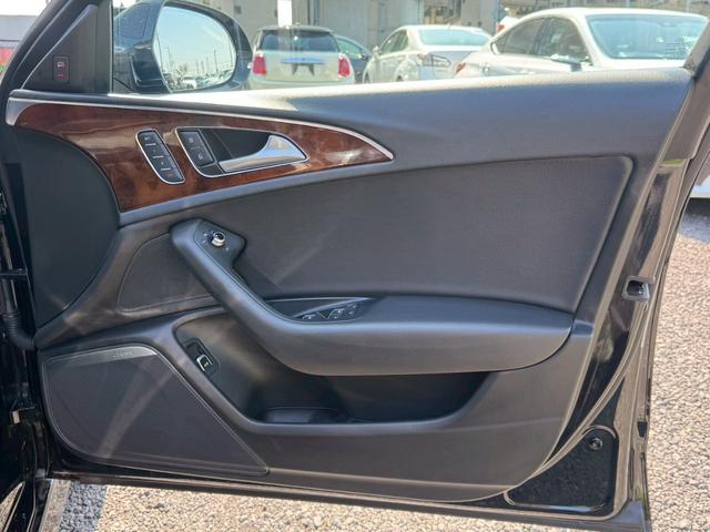 Ａ６ ２．０ＴＦＳＩクワトロ　／サンルーフ／ＬＥＤマトリクスヘッドライト／アシスタンスＰＫＧ／ウォルナットダークブラウンパネル／純正ＭＭＩナビ／ＴＶ／バックカメラ／ＢＯＳＥ／ＥＴＣ／パワーシート／シートメモリー／シートヒーター（31枚目）