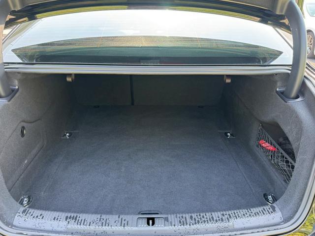 Ａ６ ２．０ＴＦＳＩクワトロ　／サンルーフ／ＬＥＤマトリクスヘッドライト／アシスタンスＰＫＧ／ウォルナットダークブラウンパネル／純正ＭＭＩナビ／ＴＶ／バックカメラ／ＢＯＳＥ／ＥＴＣ／パワーシート／シートメモリー／シートヒーター（62枚目）