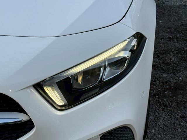 Ａクラス Ａ１８０　スタイル　／レーダーセーフティＰＫＧ／コーナーセンサー／ＢＳＭ／シートヒーター／パワーシート／シートメモリ／ＥＴＣ／Ｂｌｕｅｔｏｏｔｈ／バックカメラ／純正ナビ／フルセグＴＶ／プッシュスタート（4枚目）