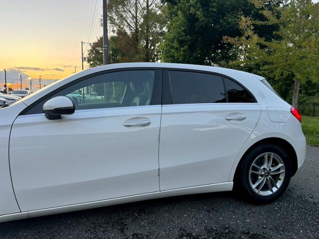 Ａクラス Ａ１８０　スタイル　／レーダーセーフティＰＫＧ／コーナーセンサー／ＢＳＭ／シートヒーター／パワーシート／シートメモリ／ＥＴＣ／Ｂｌｕｅｔｏｏｔｈ／バックカメラ／純正ナビ／フルセグＴＶ／プッシュスタート（8枚目）
