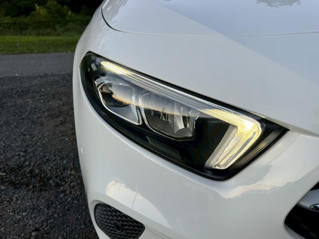 Ａクラス Ａ１８０　スタイル　／レーダーセーフティＰＫＧ／コーナーセンサー／ＢＳＭ／シートヒーター／パワーシート／シートメモリ／ＥＴＣ／Ｂｌｕｅｔｏｏｔｈ／バックカメラ／純正ナビ／フルセグＴＶ／プッシュスタート（13枚目）