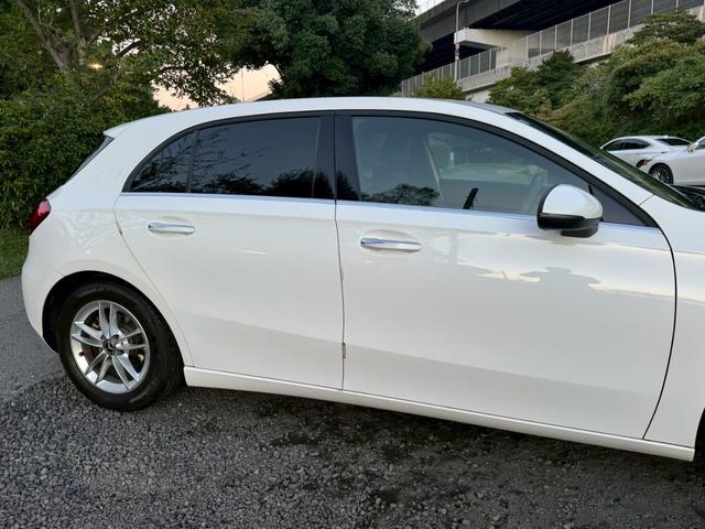 Ａクラス Ａ１８０　スタイル　／レーダーセーフティＰＫＧ／コーナーセンサー／ＢＳＭ／シートヒーター／パワーシート／シートメモリ／ＥＴＣ／Ｂｌｕｅｔｏｏｔｈ／バックカメラ／純正ナビ／フルセグＴＶ／プッシュスタート（19枚目）