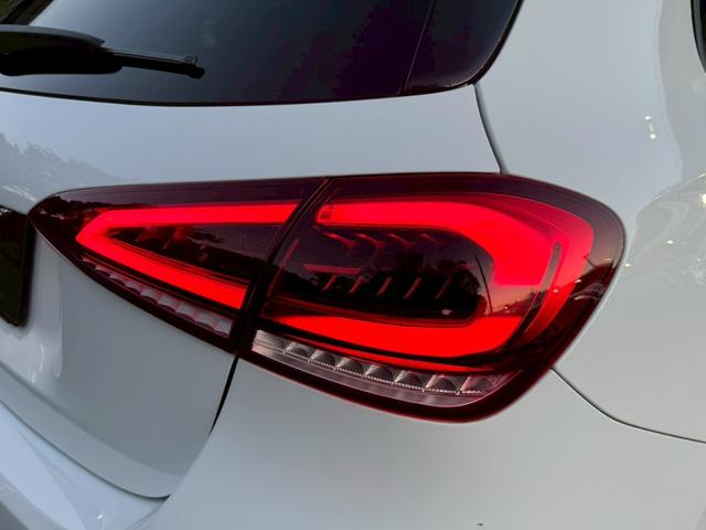 Ａクラス Ａ１８０　スタイル　／レーダーセーフティＰＫＧ／コーナーセンサー／ＢＳＭ／シートヒーター／パワーシート／シートメモリ／ＥＴＣ／Ｂｌｕｅｔｏｏｔｈ／バックカメラ／純正ナビ／フルセグＴＶ／プッシュスタート（21枚目）