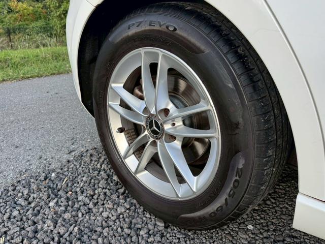 Ａクラス Ａ１８０　スタイル　／レーダーセーフティＰＫＧ／コーナーセンサー／ＢＳＭ／シートヒーター／パワーシート／シートメモリ／ＥＴＣ／Ｂｌｕｅｔｏｏｔｈ／バックカメラ／純正ナビ／フルセグＴＶ／プッシュスタート（24枚目）