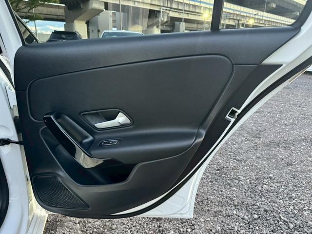 Ａクラス Ａ１８０　スタイル　／レーダーセーフティＰＫＧ／コーナーセンサー／ＢＳＭ／シートヒーター／パワーシート／シートメモリ／ＥＴＣ／Ｂｌｕｅｔｏｏｔｈ／バックカメラ／純正ナビ／フルセグＴＶ／プッシュスタート（58枚目）