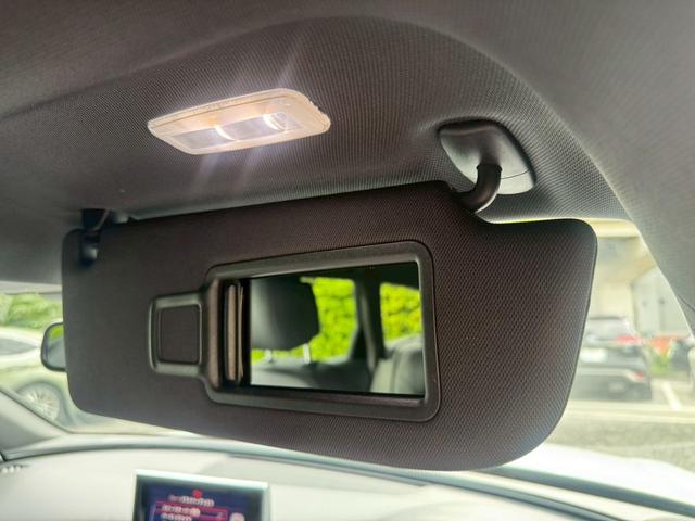 Ａ６アバント ２．８ＦＳＩクワトロ　Ｓラインパッケージ　／クルーズコントロール／コーナーセンサー／ＢＯＳＥサウンド／ＢＬＫレザー／パワーシート／シートヒーター／シートメモリー／純正ナビ／バックカメラ／ＴＶ／Ｂｌｕｅｔｏｏｔｈ／ＥＴＣ／純正２０インチＡＷ（55枚目）