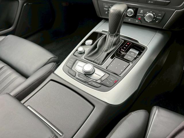 Ａ６ ２．０ＴＦＳＩクワトロ　Ｓラインパッケージ　／マトリクスＬＥＤ／黒革シート／パワーシート／シートヒーター／シートメモリー／純正ナビ／バックカメラ／ＴＶ／ＣＤ・ＤＶＤ／Ｂｌｕｅｔｏｏｔｈ／レーンアシスト／レーダークルーズコントロール／ＥＴＣ２．０（48枚目）