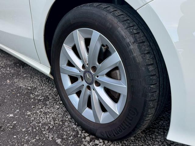 Aクラス A180 /ワンオーナー/レーダーセーフティPKG/純正ナビ/TV/CD・DVD/Bluetooth/バックカメラ/ハーフレザーシート/前席シートヒーター/レーダークルーズコントロール/BSM/ETC(16枚目)