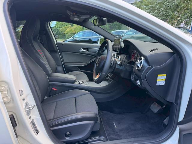 Aクラス A180 /ワンオーナー/レーダーセーフティPKG/純正ナビ/TV/CD・DVD/Bluetooth/バックカメラ/ハーフレザーシート/前席シートヒーター/レーダークルーズコントロール/BSM/ETC(35枚目)