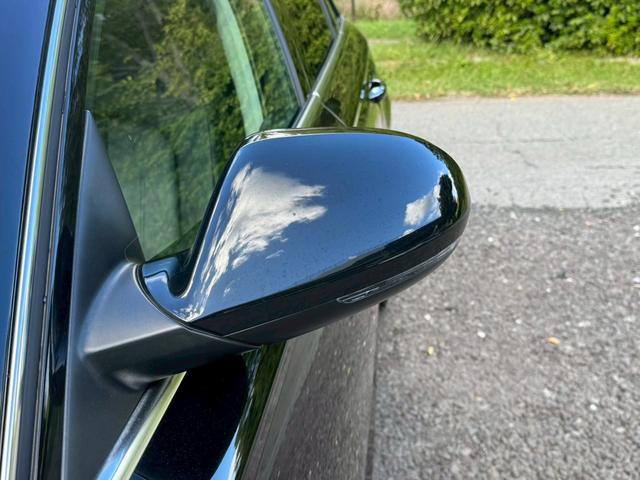 A6 2.0TFSIクワトロ /BOSEサウンド/黒革シート/全席シートヒーター/アシスタンスP/リヤコンフォートプラスP/マトリクスLEDライト/MMIナビ/TV/バックカメラ/Bluetooth/CD・DVD/ETC(9枚目)