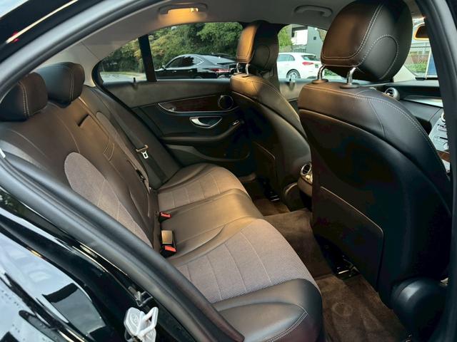 Cクラス C200アバンギャルド /レーダーセーフティPKG/ハーフレザーシート/パワーシート/シートメモリー/シートヒーター/純正ナビ/バックカメラ/TV/Bluetooth/レーダークルーズ/BSM/クリアランスソナー/ETC(57枚目)