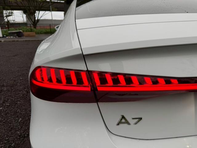 A7スポーツバック 55TFSIクワトロ Sライン /マトリクスLED/バーチャルコックピット/パークアシストPKG/21インチオプションAW/パワーシート/シートメモリー/シートヒーター/純正ナビ/全周囲カメラ/TV/パワートランク/ETC(23枚目)
