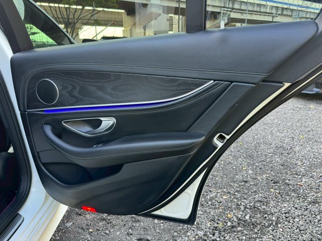 Eクラス E200 アバンギャルド スポーツ /全周囲カメラ/レーダーセーフティPKG/ハーフレザーシート/前席パワーシート・メモリー・ヒーター/純正ナビ/TV/Bluetooth/アンビエントライト/レーダークルーズ/BSM/純正19インチAW(61枚目)