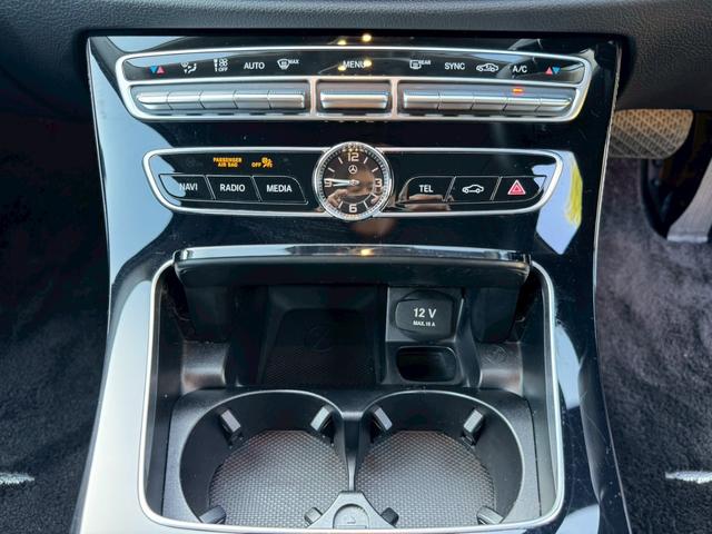 Eクラス E220d アバンギャルド /レザーエクスクルーシブPKG/ワンオーナー/ブルメスター/エアバランスPKG/全周囲カメラ/パワートランク/黒革/前席パワーシート・シートメモリー/全席シートヒーター/アンビエントライト/ETC(50枚目)