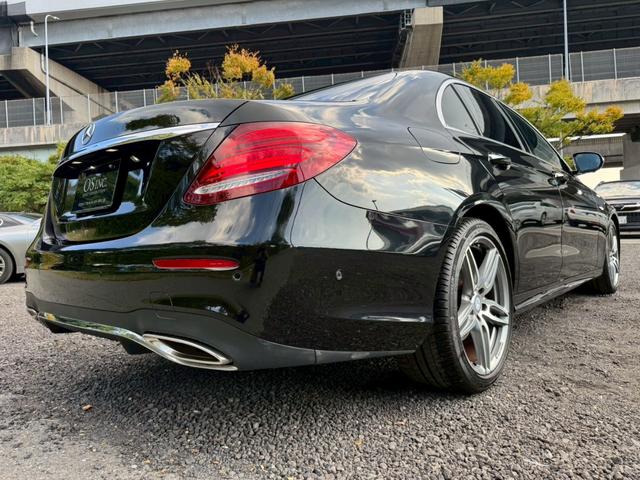 Ｅクラス Ｅ２００　アバンギャルド　スポーツ　／レザーエクスクルーシブＰＫＧ／ブルメスター／エアバランスＰＫＧ／全周囲カメラ／パワートランク／黒革／前席パワーシート・シートメモリー／全席シートヒーター／アンビエントライト／ＥＴＣ／純正１９ＡＷ（26枚目）