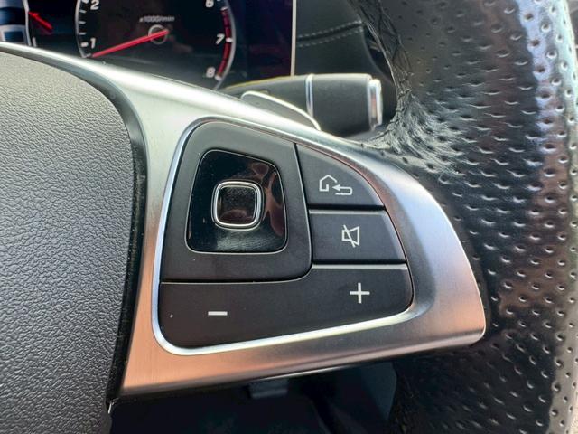 Ｅクラス Ｅ２００　アバンギャルド　スポーツ　／レザーエクスクルーシブＰＫＧ／ブルメスター／エアバランスＰＫＧ／全周囲カメラ／パワートランク／黒革／前席パワーシート・シートメモリー／全席シートヒーター／アンビエントライト／ＥＴＣ／純正１９ＡＷ（39枚目）