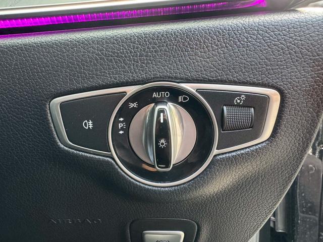 Ｅクラス Ｅ２００　アバンギャルド　スポーツ　／レザーエクスクルーシブＰＫＧ／ブルメスター／エアバランスＰＫＧ／全周囲カメラ／パワートランク／黒革／前席パワーシート・シートメモリー／全席シートヒーター／アンビエントライト／ＥＴＣ／純正１９ＡＷ（46枚目）