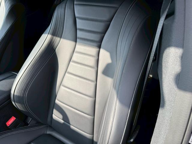 Ｅクラス Ｅ２００　アバンギャルド　スポーツ　／レザーエクスクルーシブＰＫＧ／ブルメスター／エアバランスＰＫＧ／全周囲カメラ／パワートランク／黒革／前席パワーシート・シートメモリー／全席シートヒーター／アンビエントライト／ＥＴＣ／純正１９ＡＷ（74枚目）