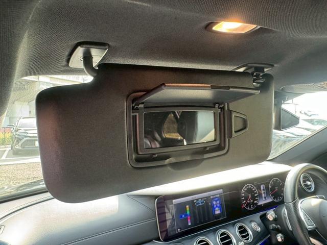 Ｅクラス Ｅ２００　アバンギャルド　スポーツ　／レザーエクスクルーシブＰＫＧ／ブルメスター／エアバランスＰＫＧ／全周囲カメラ／パワートランク／黒革／前席パワーシート・シートメモリー／全席シートヒーター／アンビエントライト／ＥＴＣ／純正１９ＡＷ（79枚目）