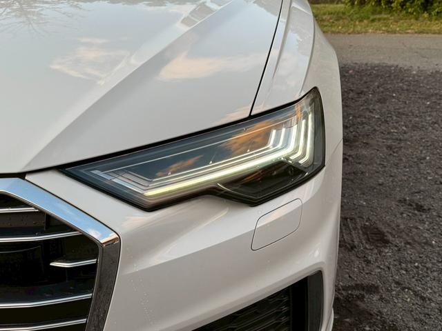 Ａ６ ５５ＴＦＳＩクワトロ　Ｓライン　／ＨＤマトリクスＬＥＤ／バーチャルコックピット／黒革レザー／純正ナビ／Ｂｌｕｅｔｏｏｔｈ／フルセグＴＶ／全周囲カメラ／シートヒーター／ＡＣＣ／ＬＫＡ／ＬＤＷ／ＢＳＭ／ＥＴＣ２．０／２０インチＯＰＡＷ（4枚目）