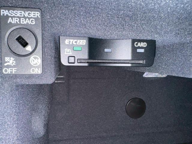 Ａ６ ５５ＴＦＳＩクワトロ　Ｓライン　／ＨＤマトリクスＬＥＤ／バーチャルコックピット／黒革レザー／純正ナビ／Ｂｌｕｅｔｏｏｔｈ／フルセグＴＶ／全周囲カメラ／シートヒーター／ＡＣＣ／ＬＫＡ／ＬＤＷ／ＢＳＭ／ＥＴＣ２．０／２０インチＯＰＡＷ（73枚目）