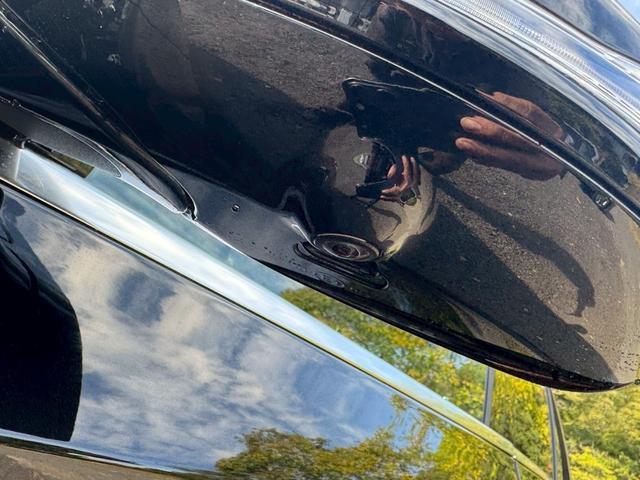 Ｅクラス Ｅ２００　アバンギャルド　スポーツ　／レザーエクスクルーシブＰＫＧ／ブルメスター／エアバランスＰＫＧ／全周囲カメラ／パワートランク／黒革／前席パワーシート・シートメモリー／全席シートヒーター／アンビエントライト／ＥＴＣ／純正１９ＡＷ（10枚目）