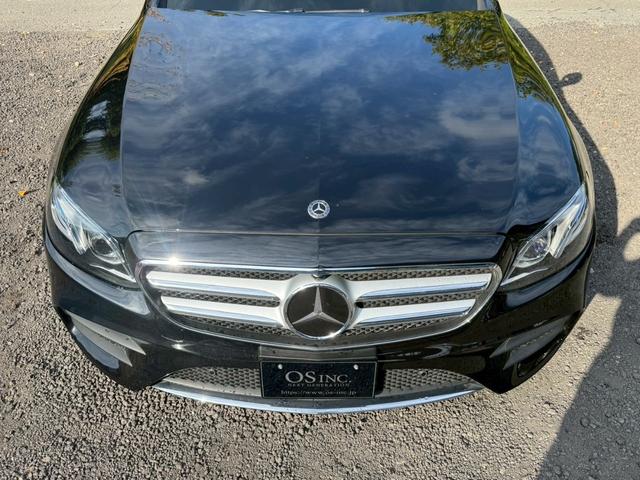 Ｅクラス Ｅ２００　アバンギャルド　スポーツ　／レザーエクスクルーシブＰＫＧ／ブルメスター／エアバランスＰＫＧ／全周囲カメラ／パワートランク／黒革／前席パワーシート・シートメモリー／全席シートヒーター／アンビエントライト／ＥＴＣ／純正１９ＡＷ（18枚目）